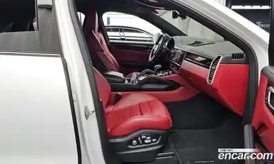 Porsche Cayenne 2021 3.0 гидро в Москве № 1134092, миниатюра 11