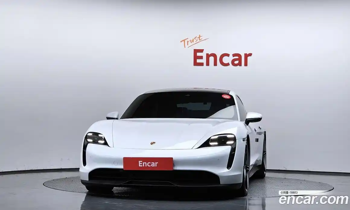 Porsche Taycan 2020 0.1 гидро в Москве № 1134630, фото 3