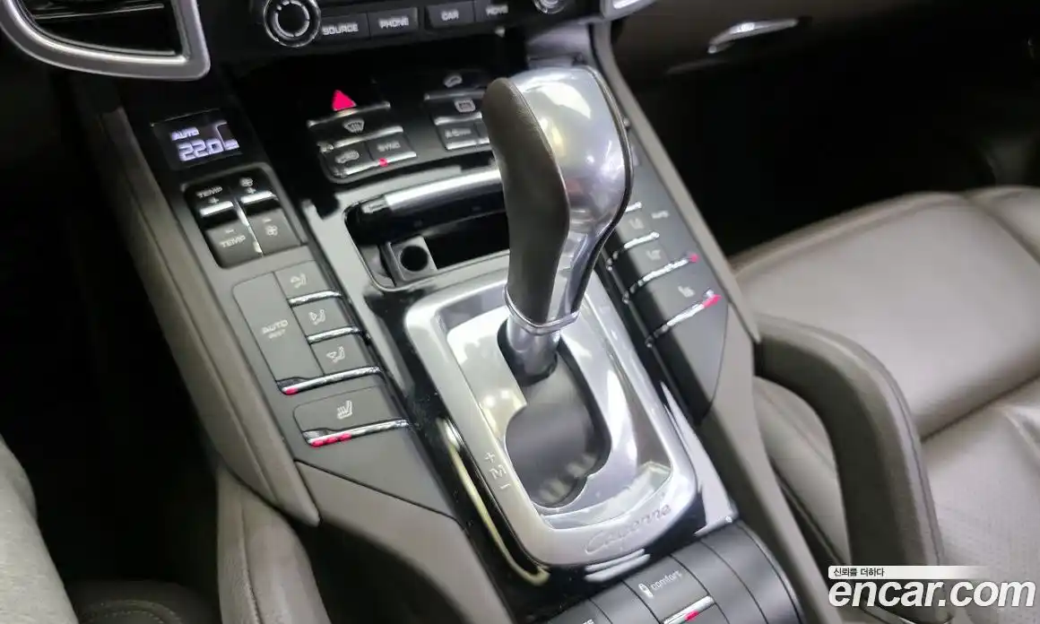 Porsche Cayenne 2017 3.0 гидро в Москве № 1135017, фото 9
