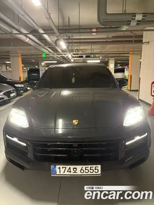 Porsche Cayenne 2024 3.0 гидро в Москве № 1135481, фото 2