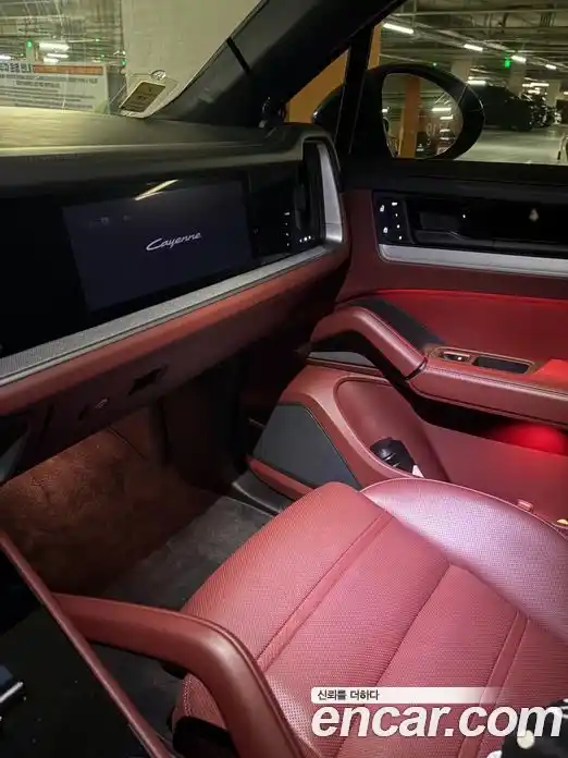 Porsche Cayenne 2024 3.0 гидро в Москве № 1135481, фото 7