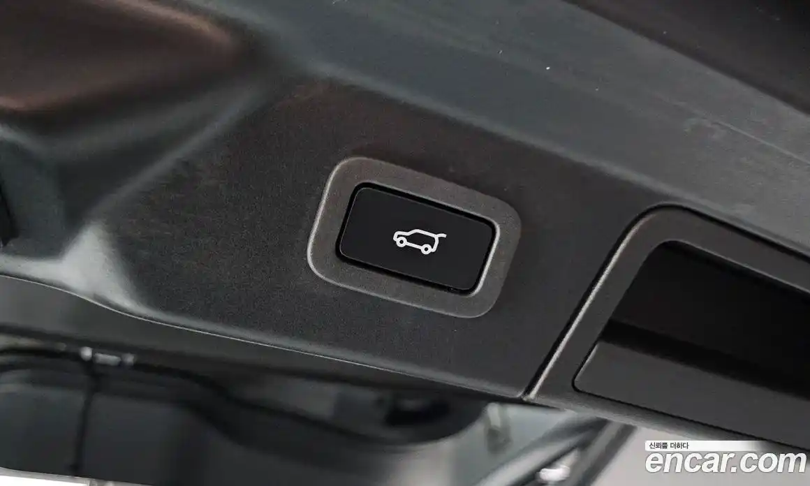 Land Rover Range-Rover Velar 2019 3.0 гидро в Москве № 1136857, фото 19