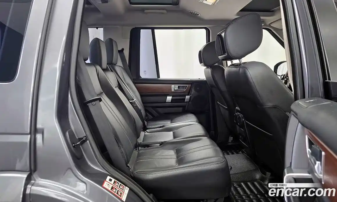 Land Rover Discovery 2016 3.0 гидро в Москве № 1136869, фото 12