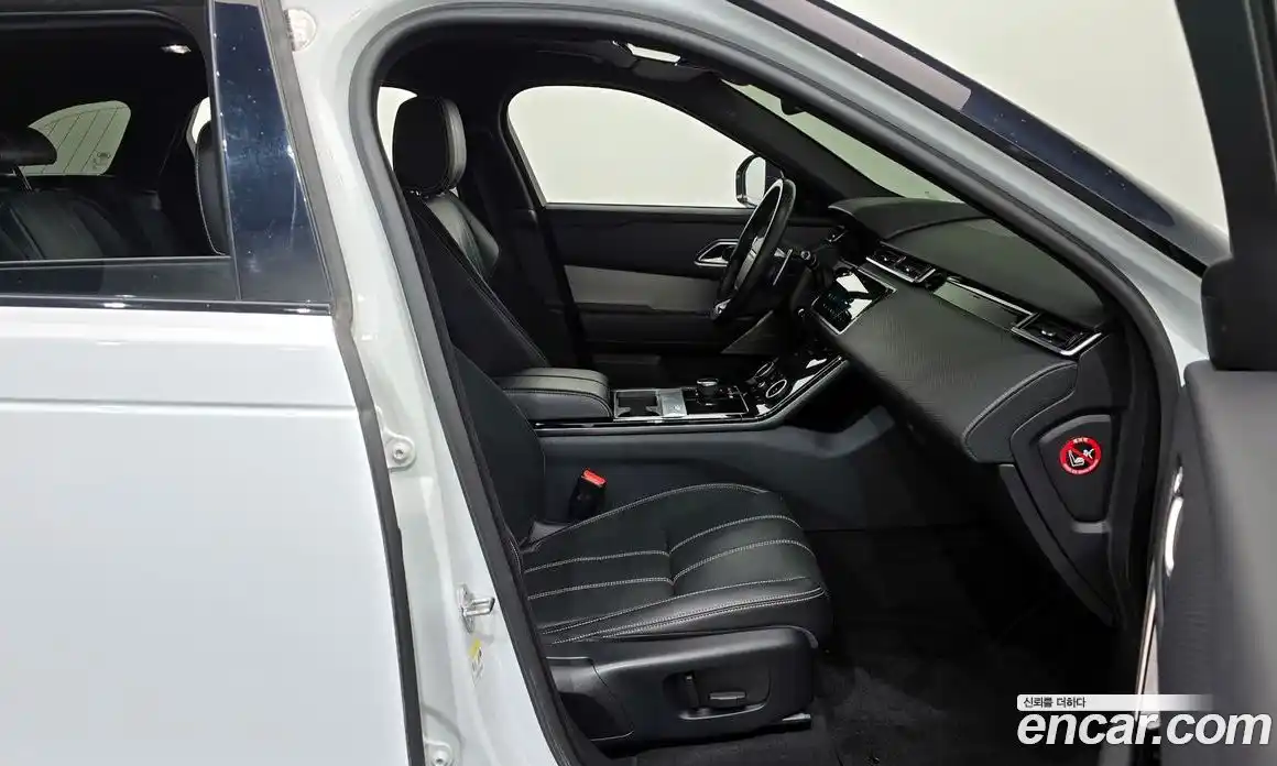 Land Rover Range-Rover Velar 2019 2.0 гидро в Москве № 1137184, фото 11