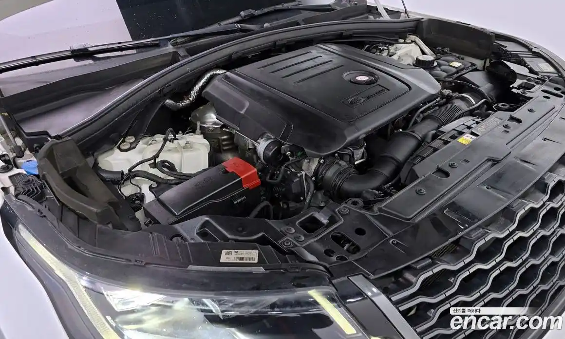 Land Rover Range-Rover Velar 2019 2.0 гидро в Москве № 1137184, фото 6