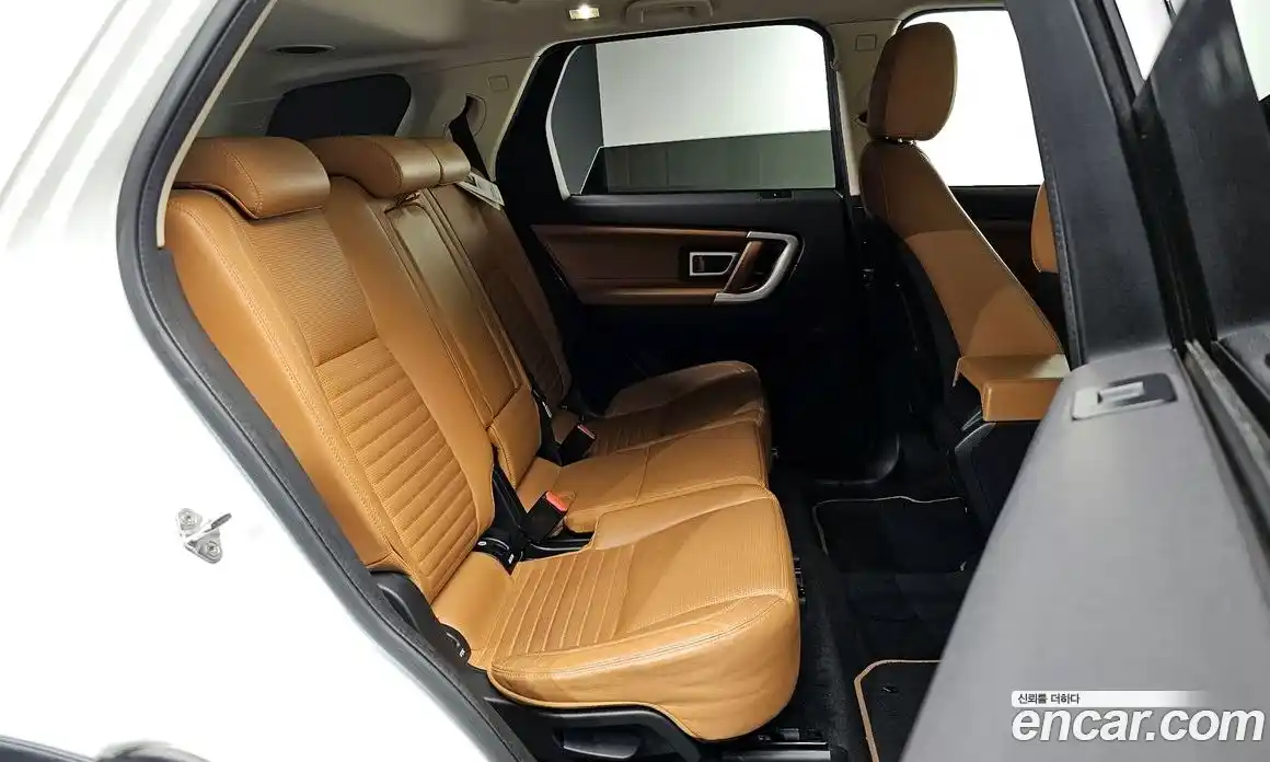 Land Rover Discovery Sport 2018 2.0 гидро в Москве № 1137622, фото 12