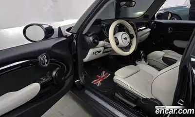 Mini Cooper 2022 2.0 гидро в Москве № 1137823, миниатюра 10