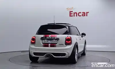 Mini Cooper 2014 2.0 гидро в Москве № 1137937, миниатюра 4
