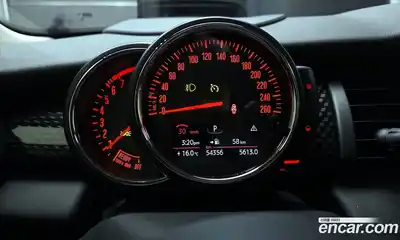 Mini Cooper 2014 2.0 гидро в Москве № 1137937, миниатюра 8