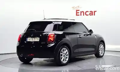 Mini Cooper 2021 1.5 гидро в Москве № 1138048, миниатюра 2