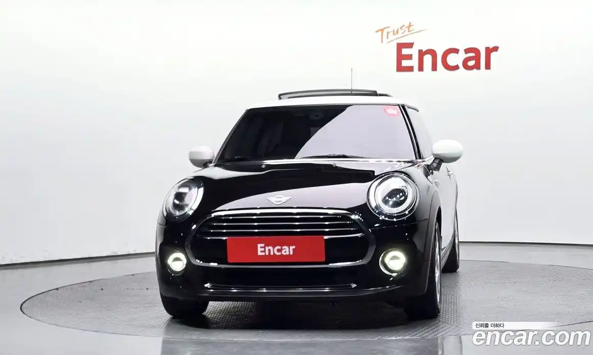 Mini Cooper 2021 1.5 гидро в Москве № 1138048, фото 3
