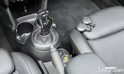 Mini Cooper 2021 1.5 гидро в Москве № 1138048, миниатюра 9