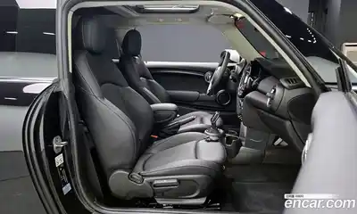 Mini Cooper 2021 1.5 гидро в Москве № 1138048, миниатюра 10