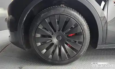 Tesla Model Y 2023 0.2 гидро в Москве № 1138328, миниатюра 5