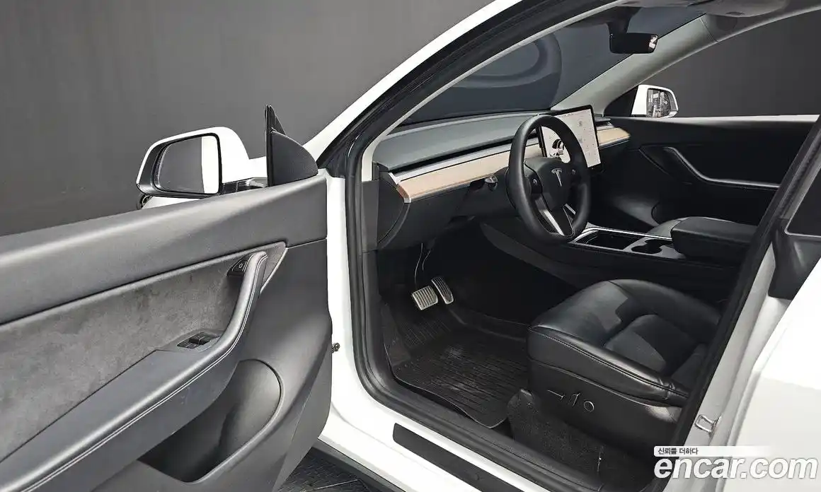 Tesla Model Y 2021 0.2 гидро в Москве № 1138421, фото 11