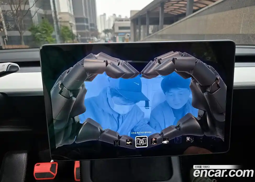 Tesla Model Y 2023 0.2 гидро в Москве № 1138452, фото 19