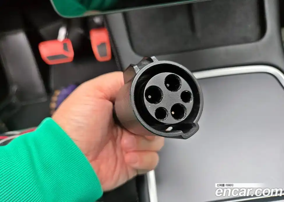 Tesla Model Y 2023 0.2 гидро в Москве № 1138452, фото 20