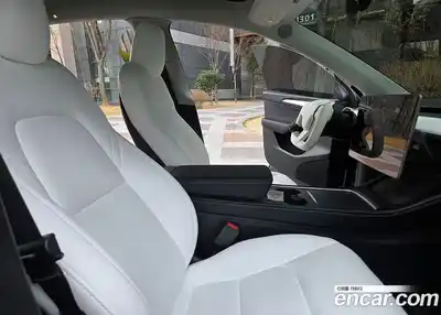 Tesla Model Y 2023 0.2 гидро в Москве № 1138452, миниатюра 9