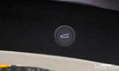 Tesla Model Y 2025 гидро в Москве № 1138574, миниатюра 8