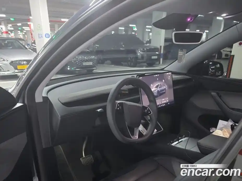 Tesla Model Y 2025 гидро в Москве № 1138574, фото 9