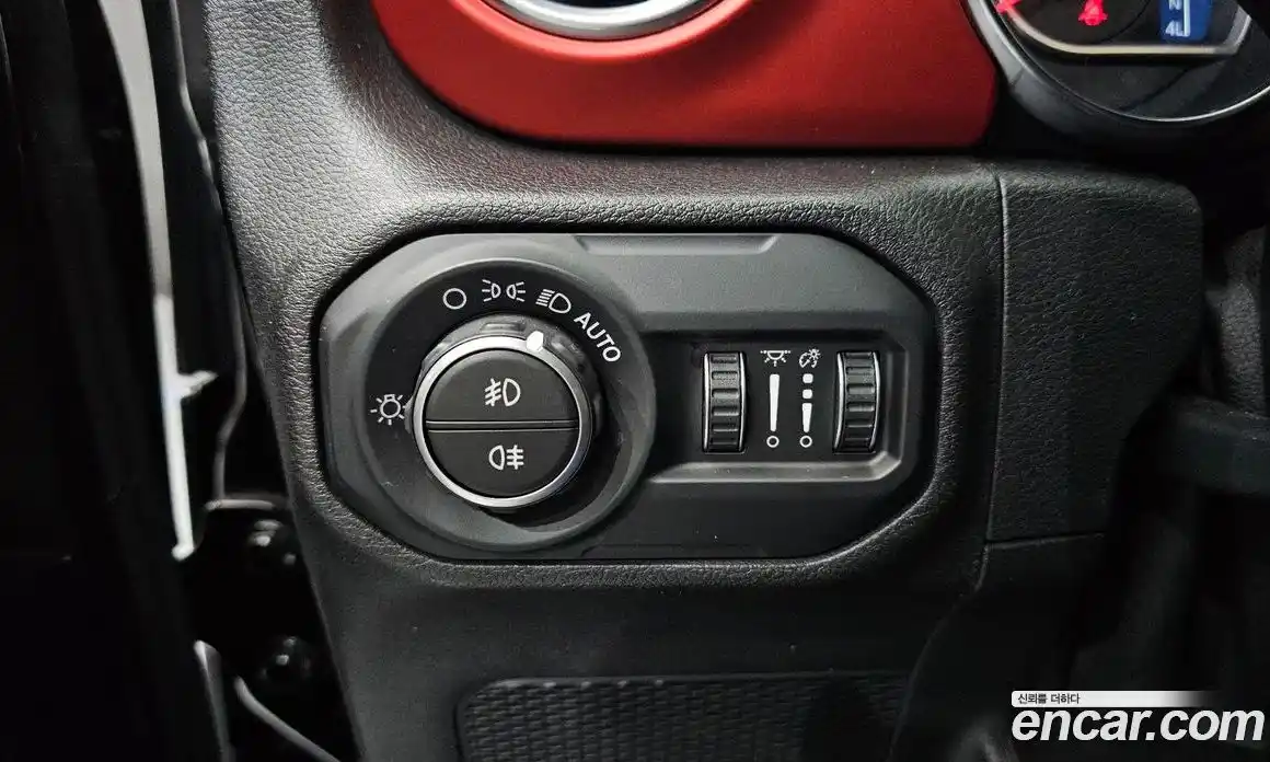 Jeep Wrangler 2019 2.0 гидро в Москве № 1139211, фото 18
