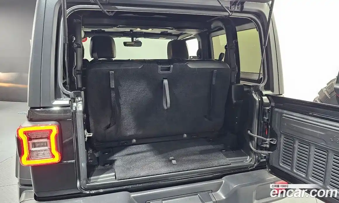 Jeep Wrangler 2019 2.0 гидро в Москве № 1139211, фото 20