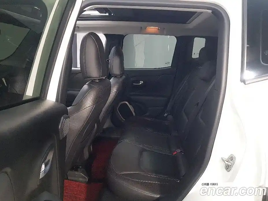 Jeep Renegade 2017 2.0 гидро в Москве № 1139299, фото 19