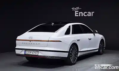 Hyundai Grandeur 2025 1.6 Автомат в Москве № 1141459, миниатюра 2