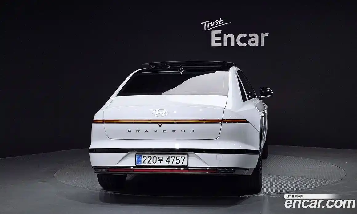 Hyundai Grandeur 2025 1.6 Автомат в Москве № 1141459, фото 4