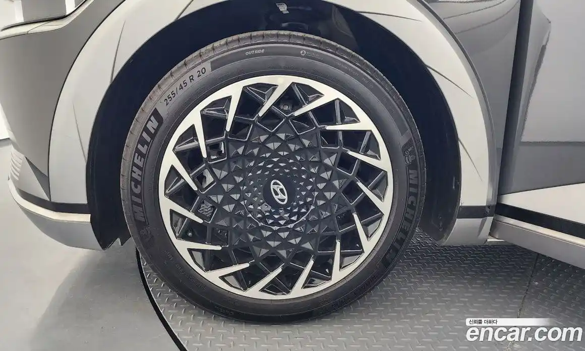 Hyundai Ioniq 5 2024 0.1 Автомат в Москве № 1141568, фото 5