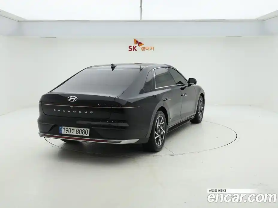Hyundai Grandeur 2023 2.5 гидро в Москве № 1141793, фото 3