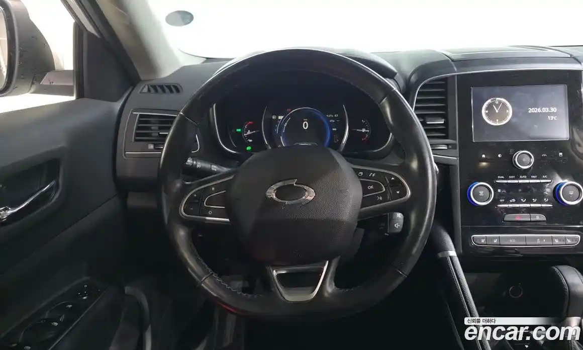 Renault QM6 2017 2.0 гидро в Москве № 1142444, фото 13