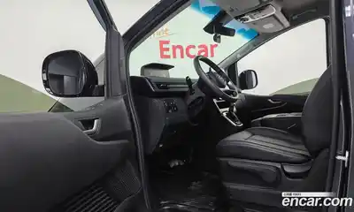 Hyundai Staria 2023 3.5 Автомат в Москве № 1142721, миниатюра 11