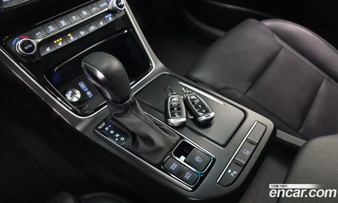 Hyundai Grandeur 2019 2.4 Автомат в Москве № 1142879, фото 9