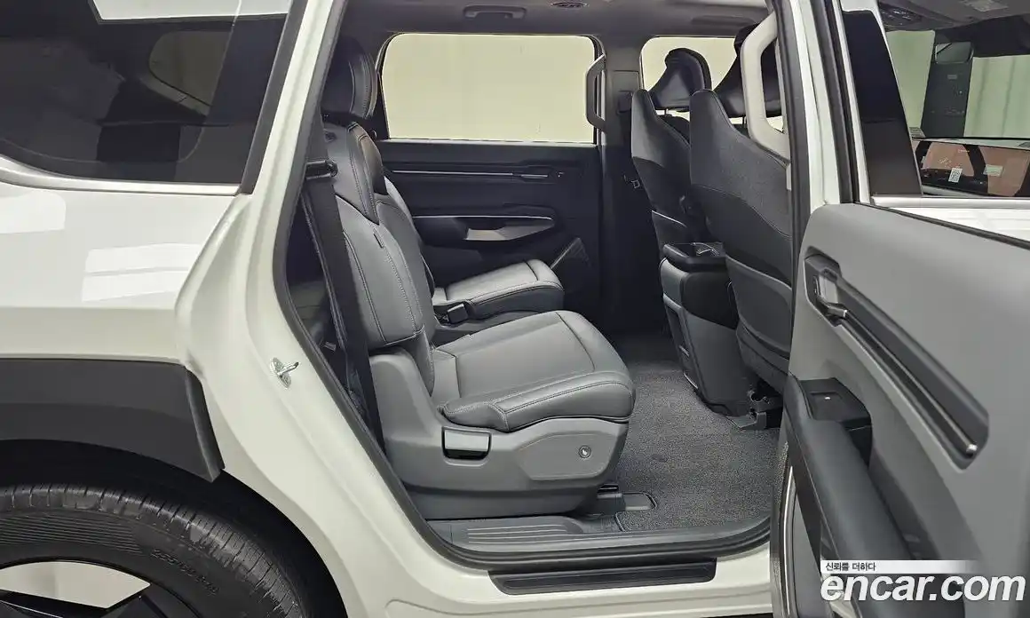 Kia EV9 2025 0.2 Автомат в Москве № 1142961, фото 12