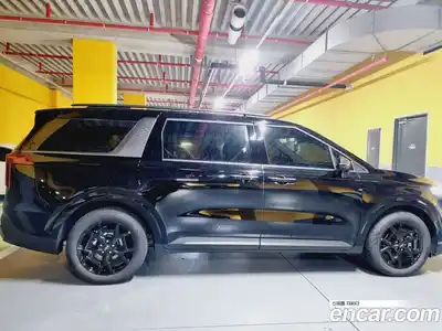 Kia Canival 2024 1.6 Автомат в Москве № 1143026, миниатюра 4