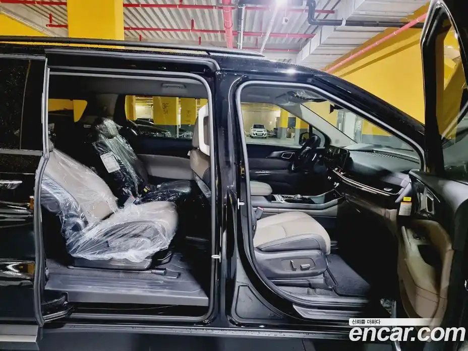 Kia Canival 2024 1.6 Автомат в Москве № 1143026, фото 5