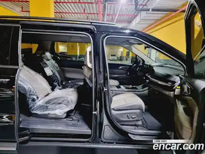 Kia Canival 2024 1.6 Автомат в Москве № 1143026, миниатюра 5