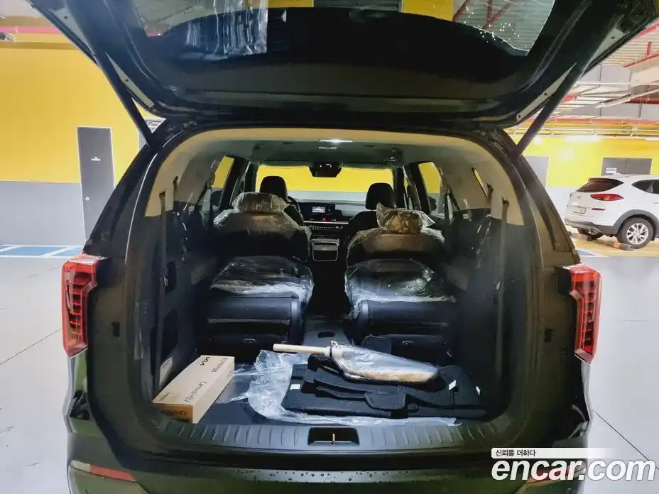 Kia Canival 2024 1.6 Автомат в Москве № 1143026, фото 6