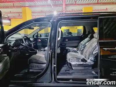 Kia Canival 2024 1.6 Автомат в Москве № 1143026, миниатюра 7