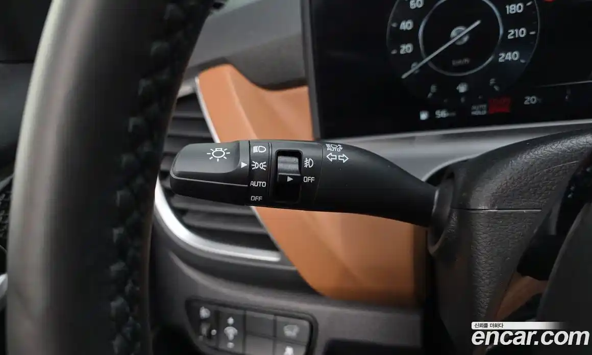 Kia Seltos 2025 1.6 Автомат в Москве № 1143029, фото 18