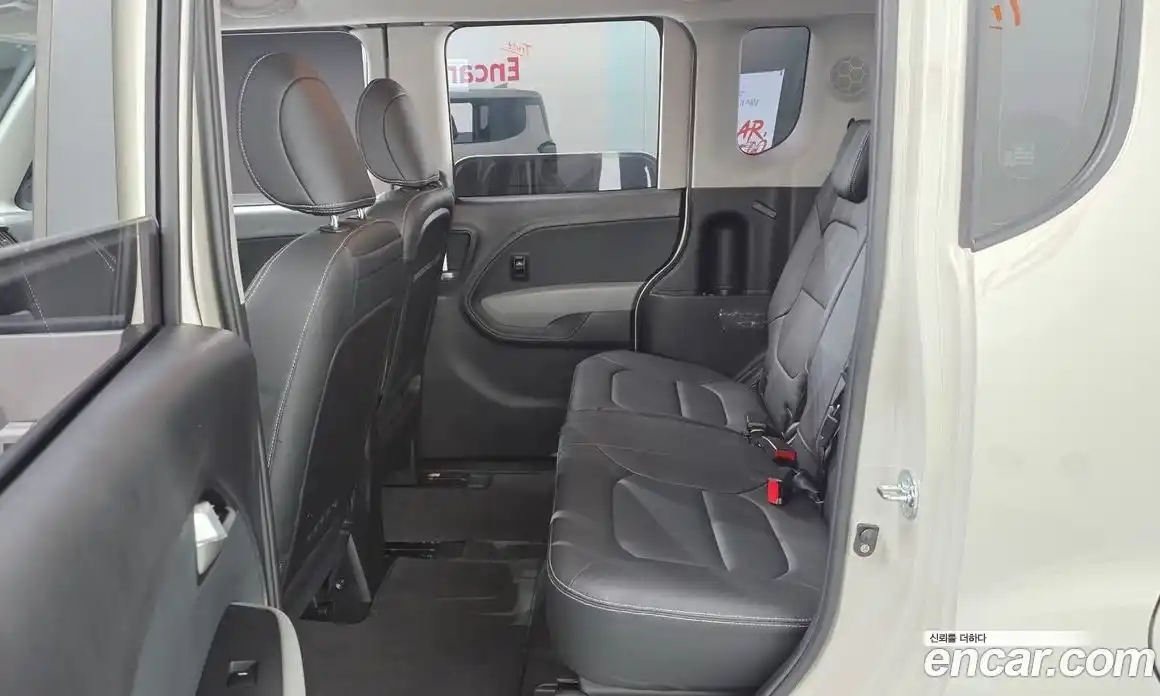 Kia Ray 2023 1.0 Автомат в Москве № 1143092, фото 13