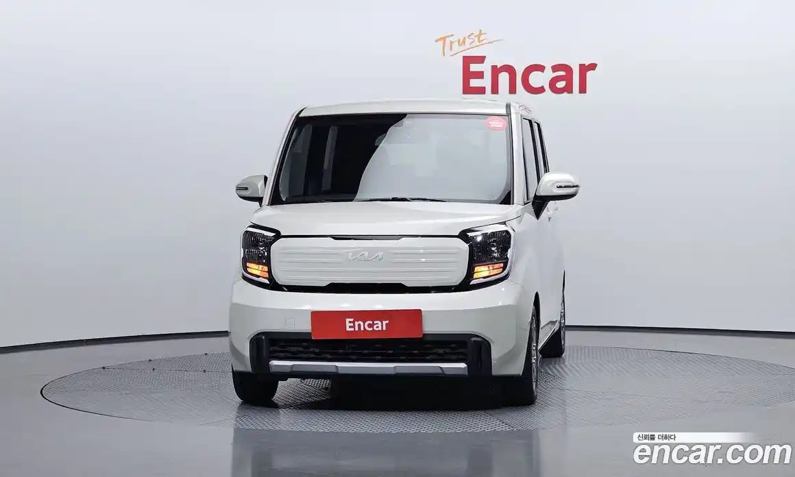 Kia Ray 2023 1.0 Автомат в Москве № 1143092, фото 3