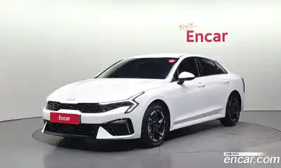 Kia K5, 2025