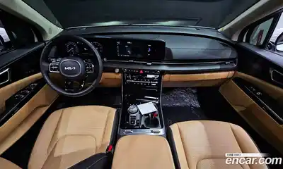 Kia Canival 2022 2.2 Автомат в Москве № 1143199, миниатюра 7