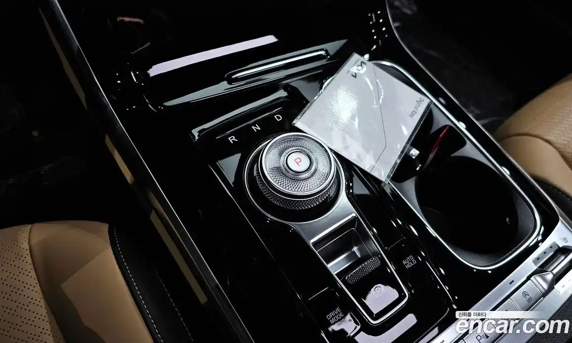 Kia Canival 2022 2.2 Автомат в Москве № 1143199, фото 9