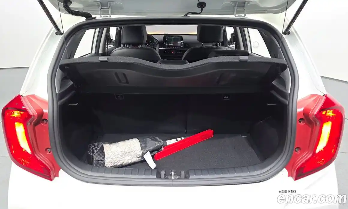 Kia Morning 2021 1.0 Автомат в Москве № 1143228, фото 20