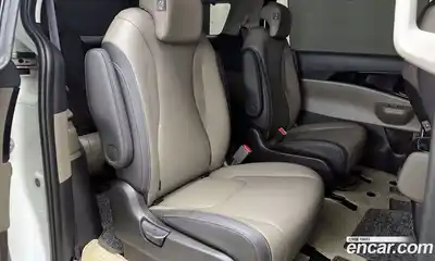 Kia Canival 2024 1.6 Автомат в Москве № 1143295, миниатюра 12