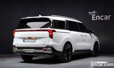 Kia Canival 2024 1.6 Автомат в Москве № 1143295, миниатюра 2