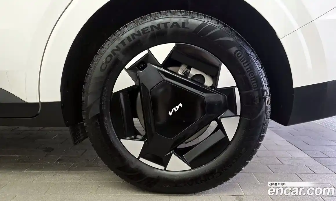 Kia Canival 2024 1.6 Автомат в Москве № 1143295, фото 5